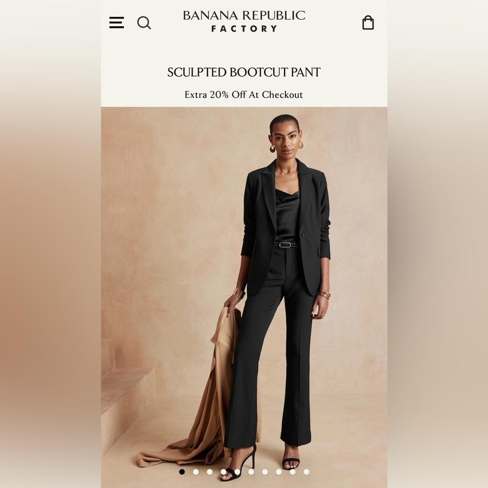 Banana Republic Sculpted Bootcut Pant Size 4 Regular 33” never been worn tags on